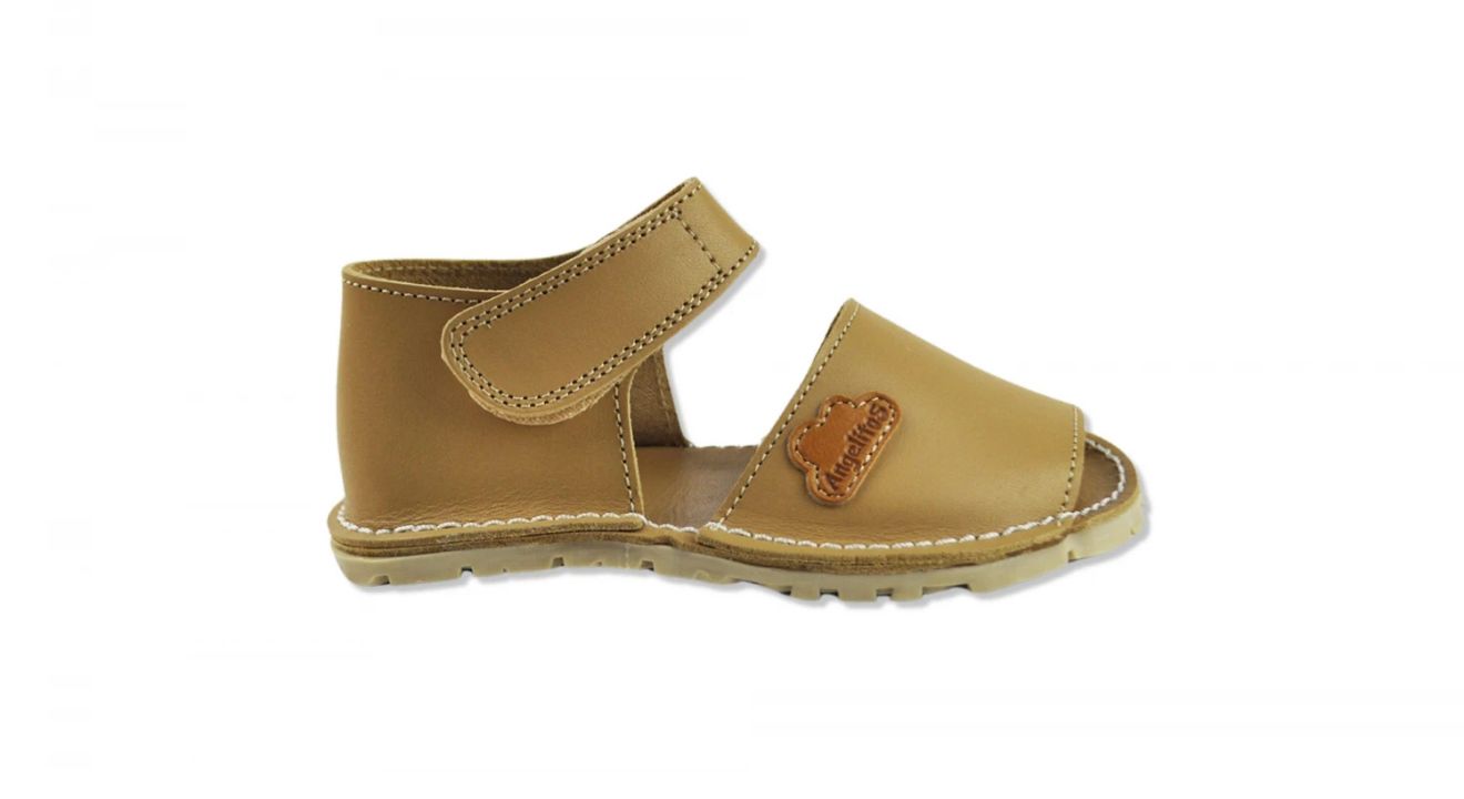 Menorquina camel talón cerrado velcro CALZADO RESPETUOSO